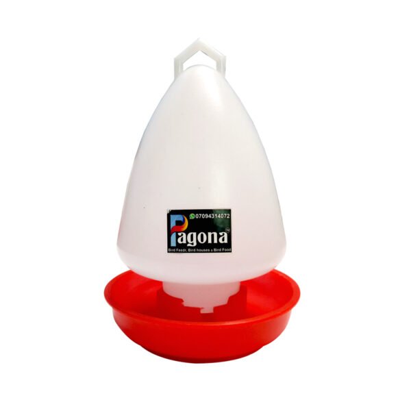 Pagona 600ml poultry drinker for chickens and chicks